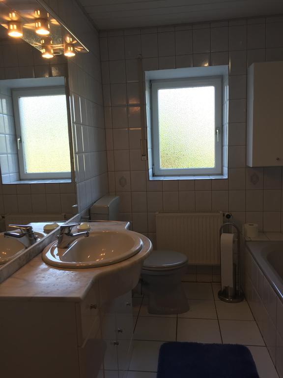 4-Zimmer Apartment Auf Resthof Halver ภายนอก รูปภาพ